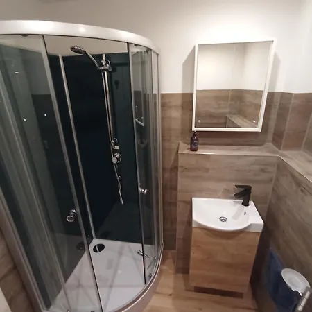 דירה 1b Neunkirchen am Brand